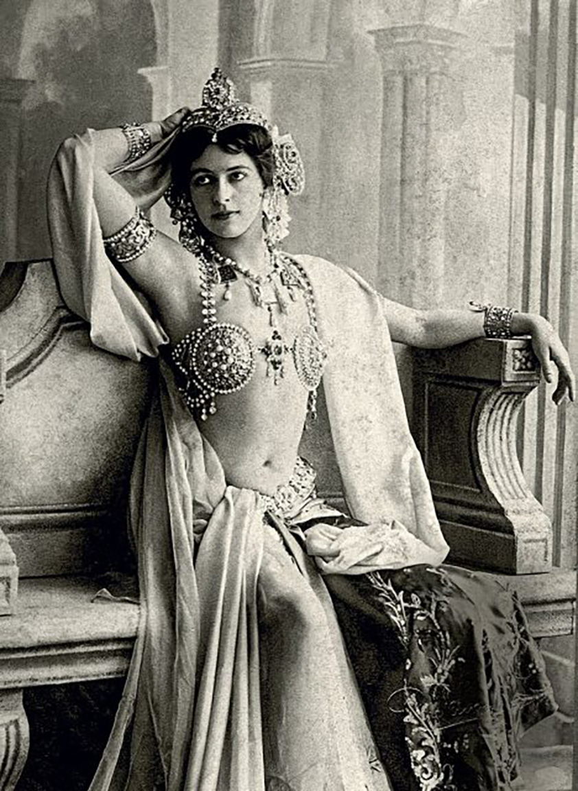 10 72 Mata Hari